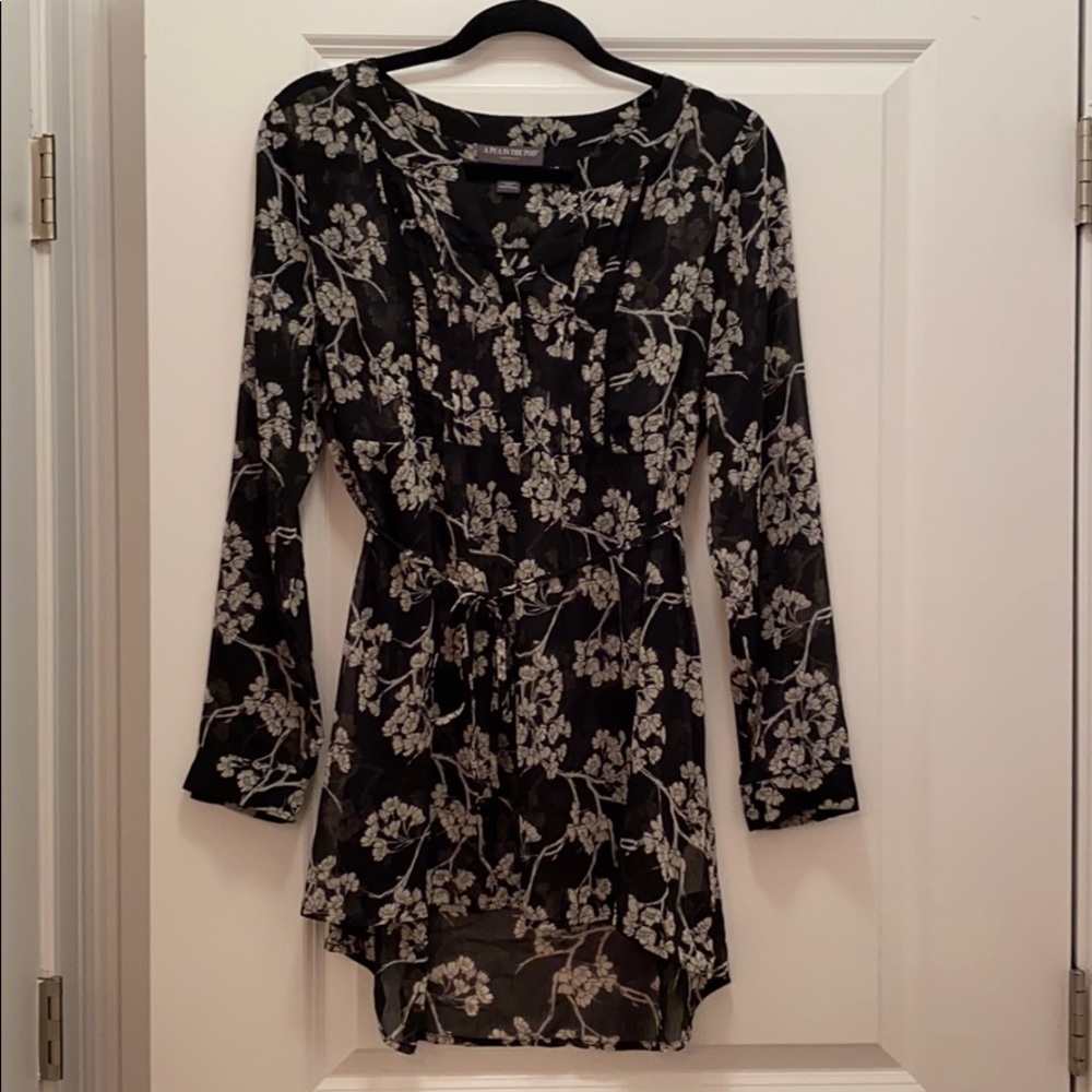 A Pea in the Pod Maternity Blouse